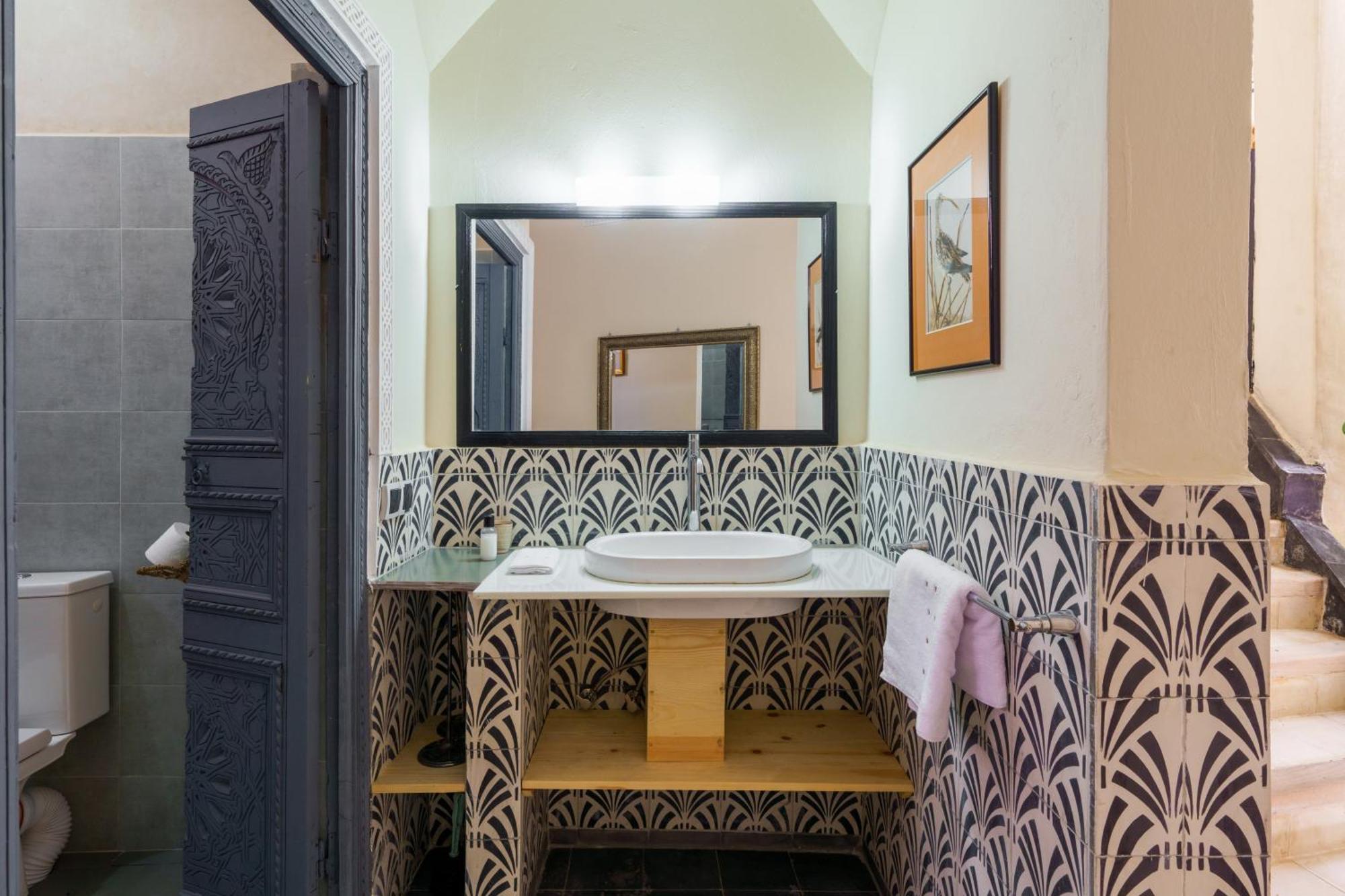 Riad 4 Chambres - Piscine & Petit Dejeuner Gratuit - Wifi Fibre Optique Marrakesh Buitenkant foto